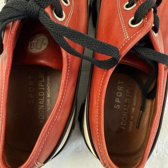 Donald Pliner Actor Red Leather Trainers Size 7.5M 9.5 US Chucks Shoes Patent - Picture 10 of 12
